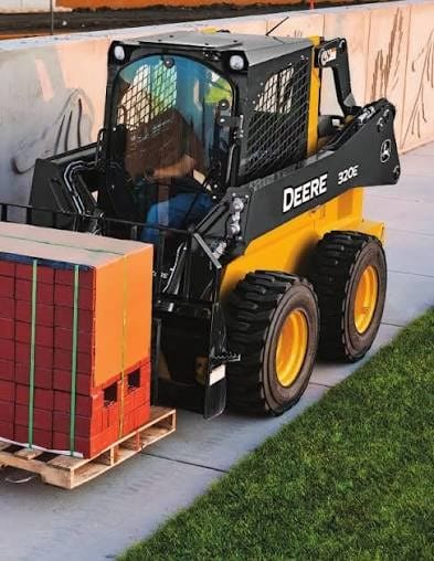 2016 John Deere 320E Equipment Image0