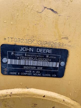 Image of John Deere 323E equipment image 4