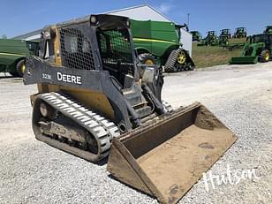 Main image John Deere 323E 0