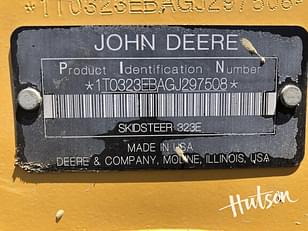 Main image John Deere 323E 11