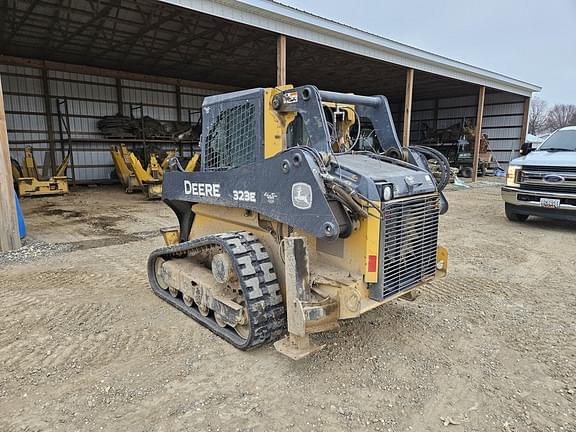 Image of John Deere 323E equipment image 2