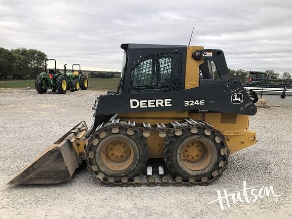 Image of John Deere 324E equipment image 3