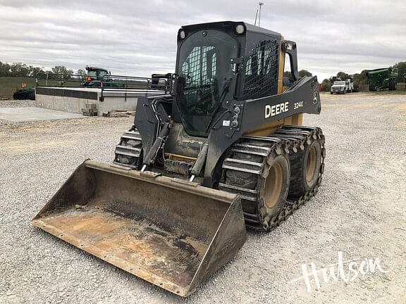 Image of John Deere 324E equipment image 2