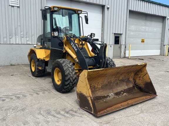 2016 John Deere 324K Equipment Image0