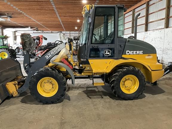 Image of John Deere 324K equipment image 2