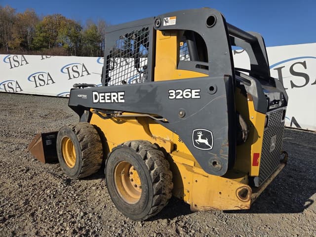 Image of John Deere 326E equipment image 2