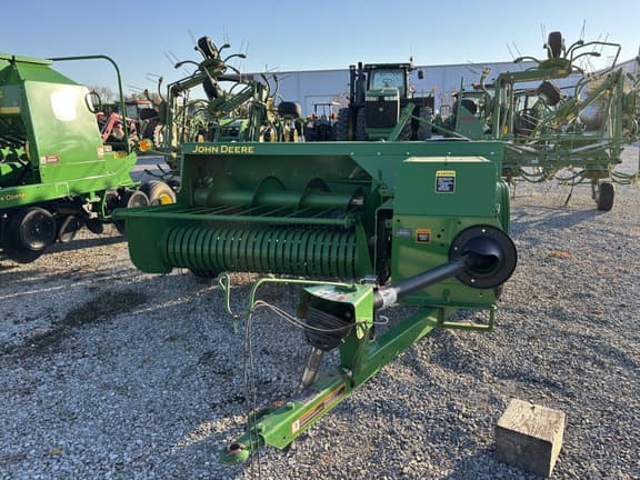 Image of John Deere 328 equipment image 3