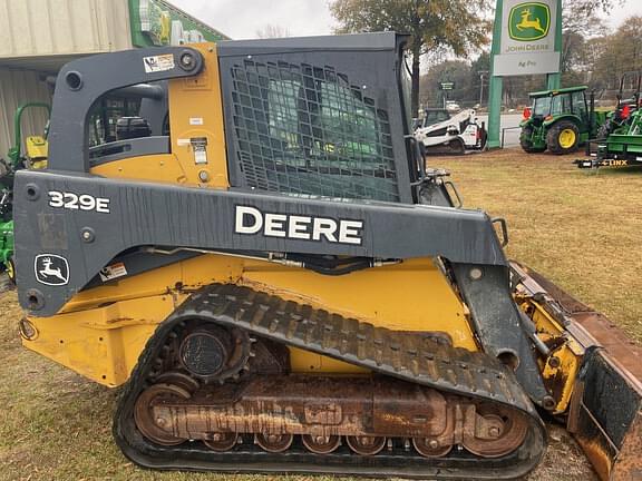 Image of John Deere 329E equipment image 4