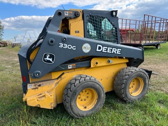 Image of John Deere 330G equipment image 2