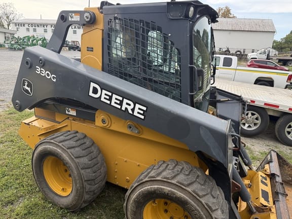 2016 John Deere 330G Equipment Image0