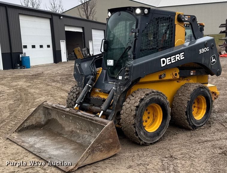 2016 John Deere 330G Equipment Image0