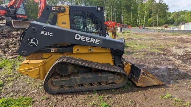 Image of John Deere 331G equipment image 2
