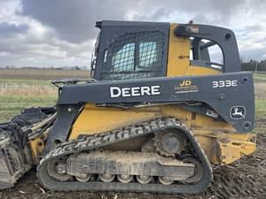 2016 John Deere 333E Image