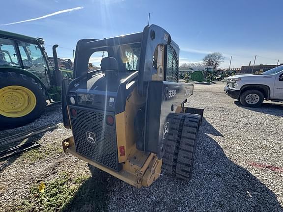 Image of John Deere 333E equipment image 3