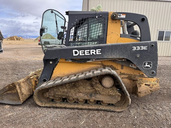 2016 John Deere 333E Equipment Image0