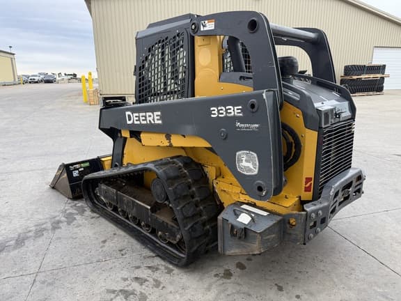 Image of John Deere 333E equipment image 4