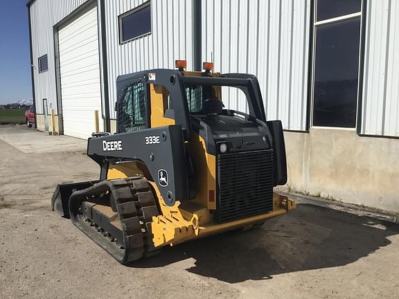 Image of John Deere 333E equipment image 4