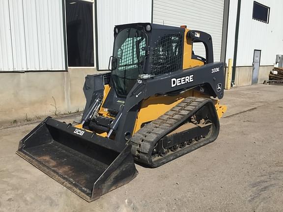 Image of John Deere 333E equipment image 2