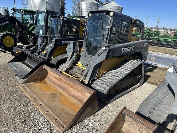 Image of John Deere 333E equipment image 2