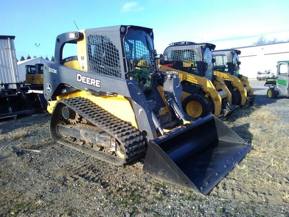 2016 John Deere 333E Equipment Image0