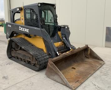 Main image John Deere 333E