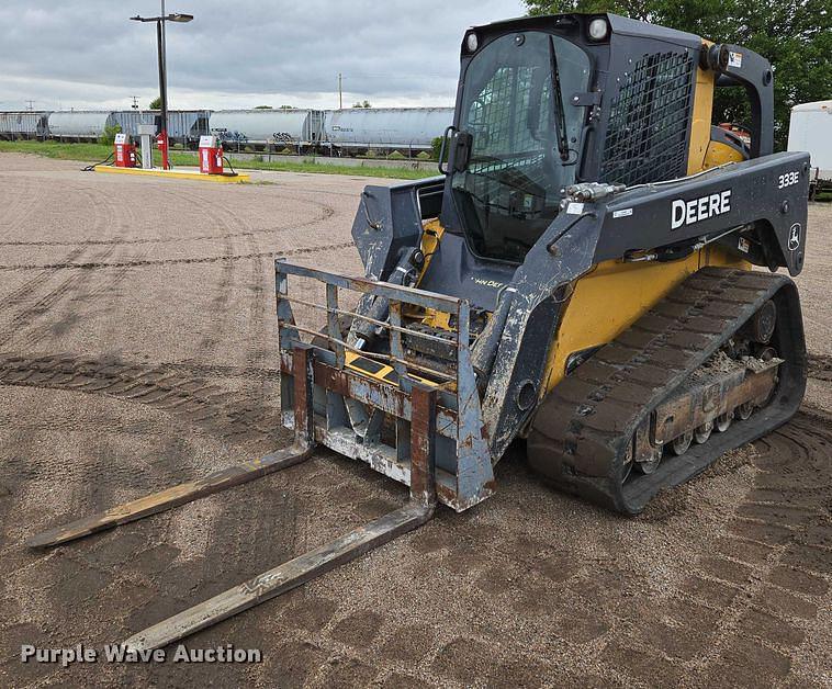 Image of John Deere 333E Primary image