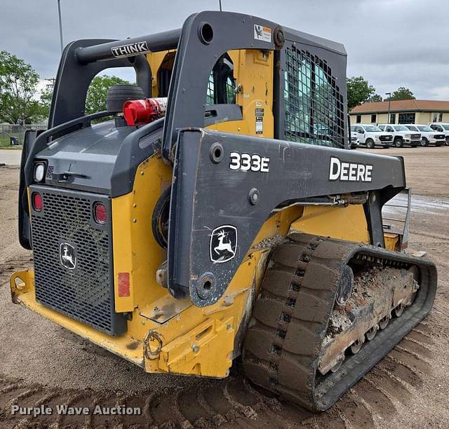 Image of John Deere 333E equipment image 4