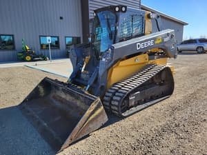 2016 John Deere 333G Image