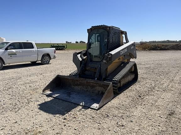 Image of John Deere 333G Primary image