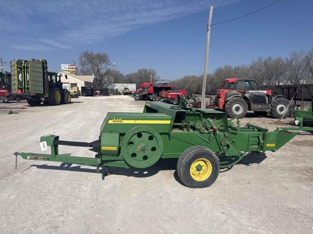 Image of John Deere 348 equipment image 1