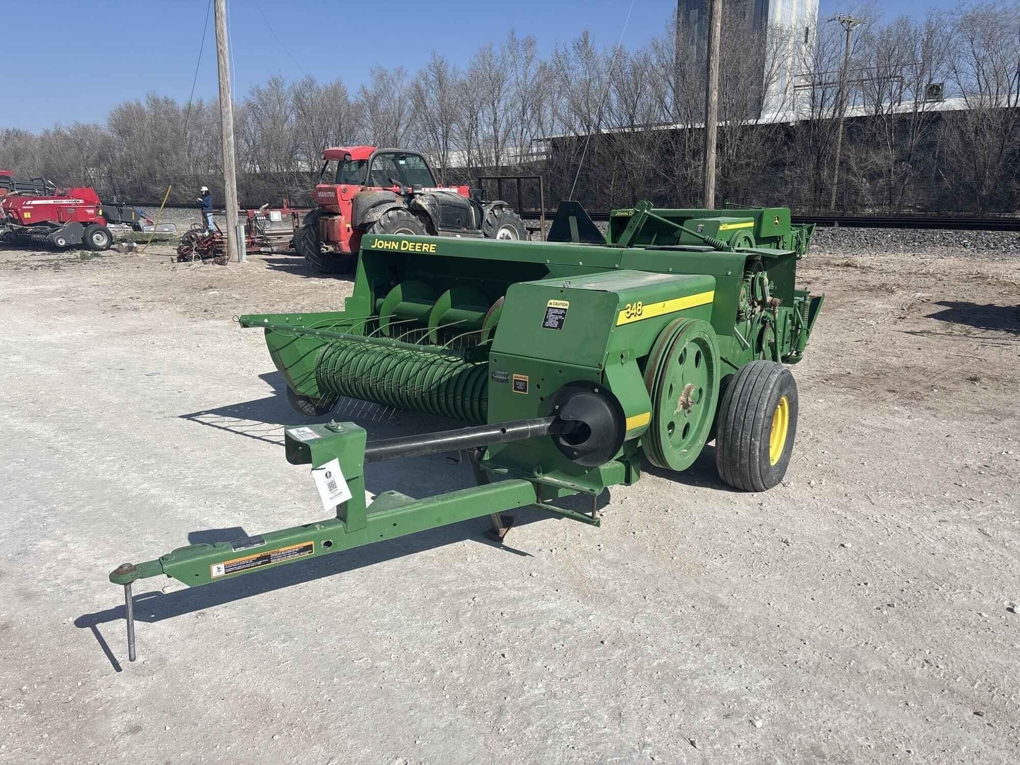 2016 John Deere 348 Equipment Image0