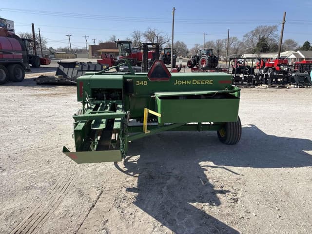 Image of John Deere 348 equipment image 3
