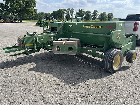 Image of John Deere 348 equipment image 4