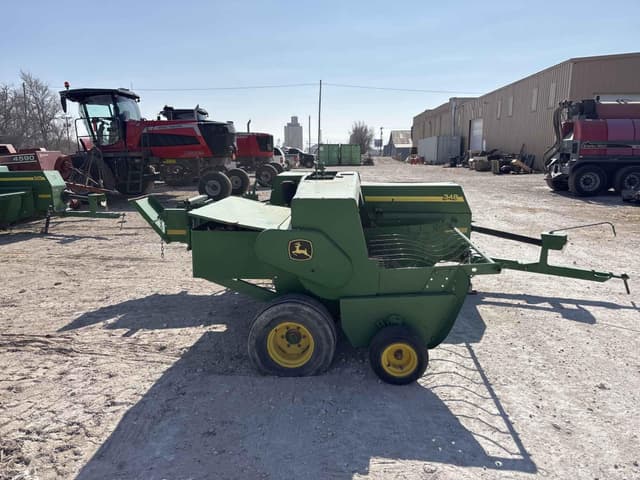 Image of John Deere 348 equipment image 1