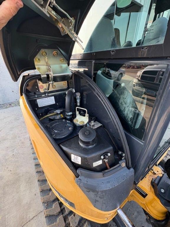 Image of John Deere 35G equipment image 3