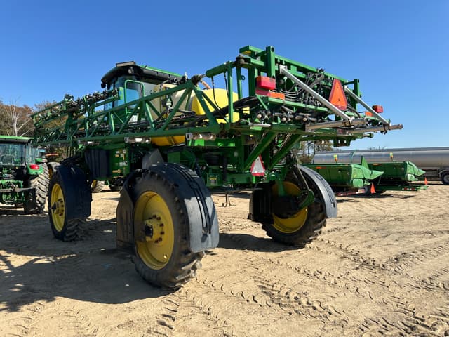 Image of John Deere R4023 equipment image 3