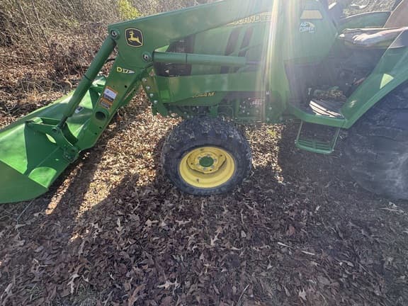 Image of John Deere 4044M equipment image 4