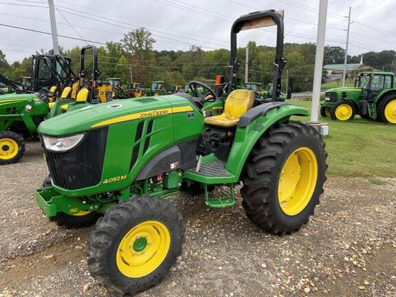 Main image John Deere 4052M