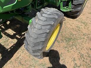 Main image John Deere 4052R 9