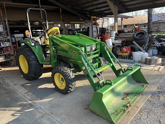 Image of John Deere 4052R Primary image