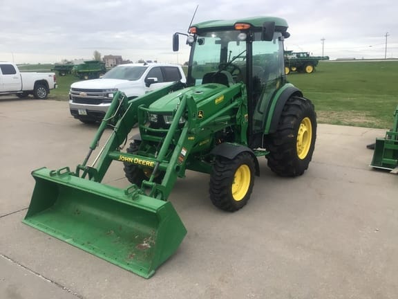 Main image John Deere 4052R