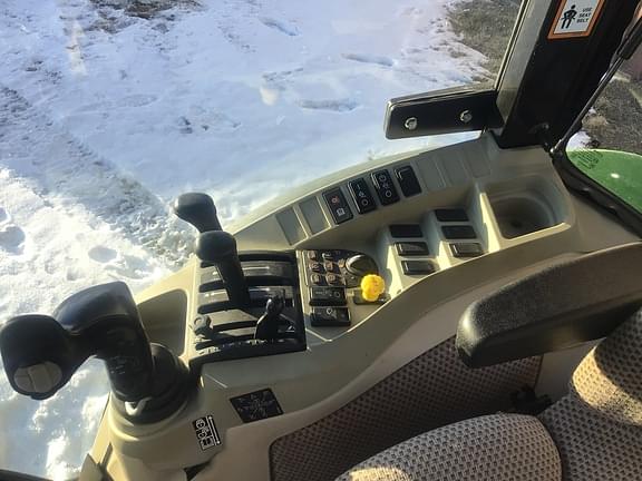 Thumbnail image John Deere 4052R 20