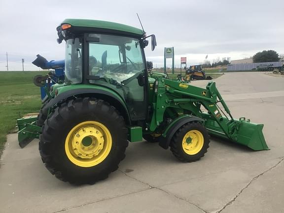 Thumbnail image John Deere 4052R 5