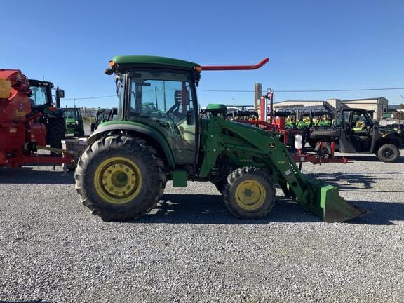 2016 John Deere 4066R Equipment Image0