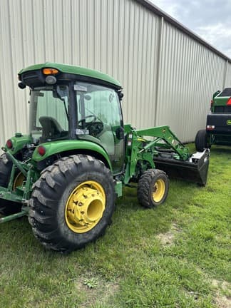Image of John Deere 4066R equipment image 1