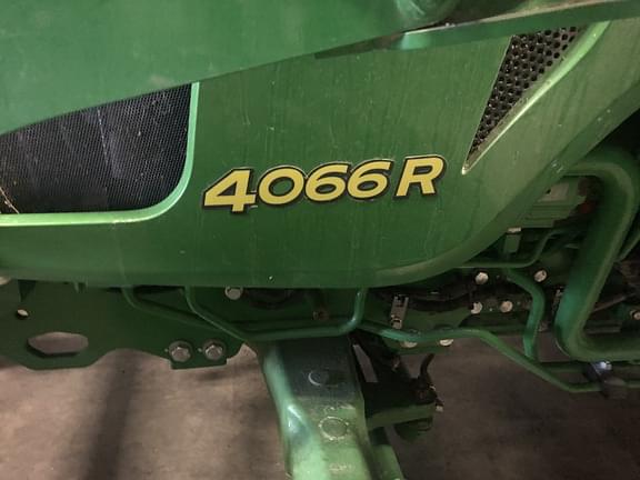 Image of John Deere 4066R equipment image 2