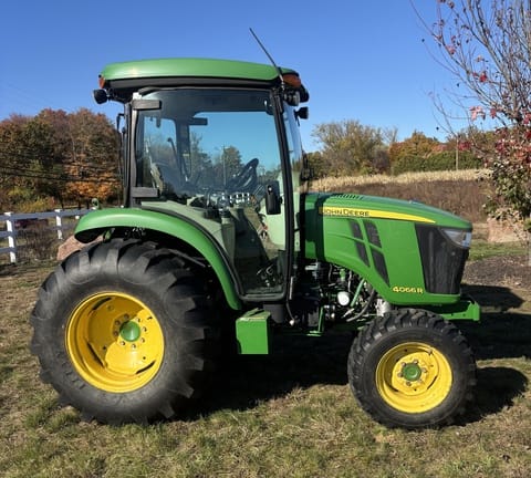Main image John Deere 4066R