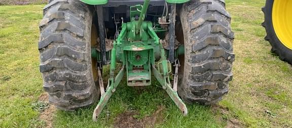 Image of John Deere 4066R equipment image 2