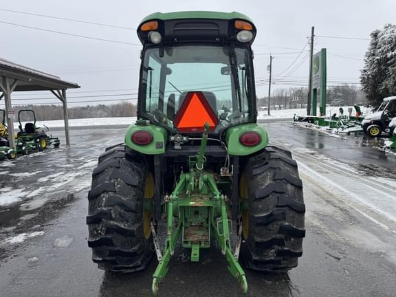 Image of John Deere 4066R equipment image 3