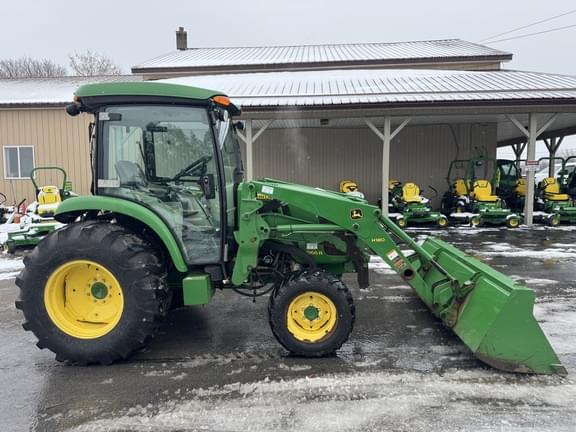 Image of John Deere 4066R equipment image 2
